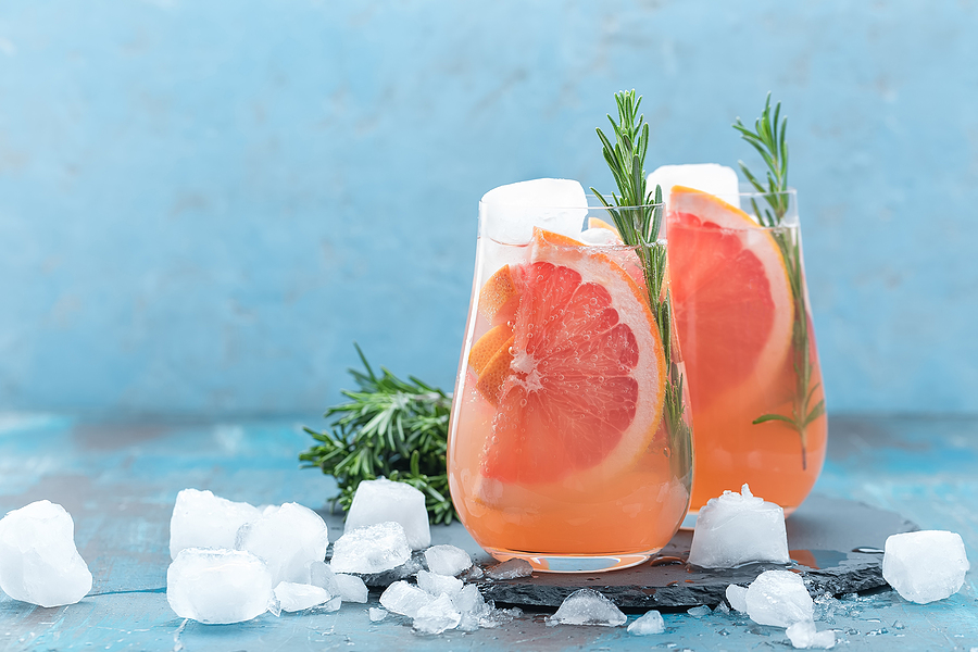 Grapefruit and Rosemary Mocktail